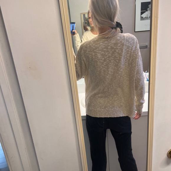 J crew large crew neck sweater - Picture 2 of 2
